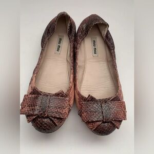 Miu Miu ballet flats python embossed Size 37